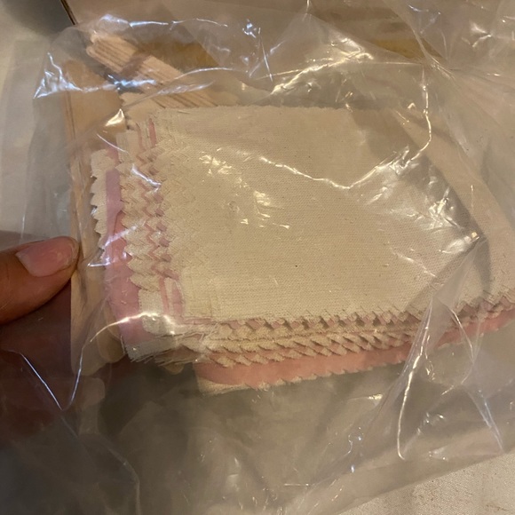 gigi wax machine and kit - Picture 8 of 8